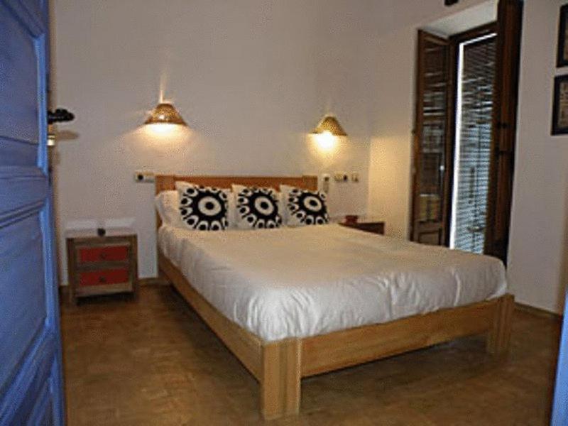 Hostal Extramuros Conil De La Frontera Eksteriør billede