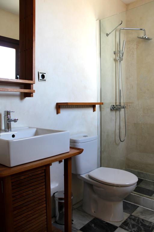 Hostal Extramuros Conil De La Frontera Eksteriør billede