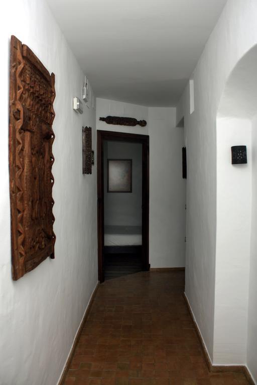Hostal Extramuros Conil De La Frontera Eksteriør billede