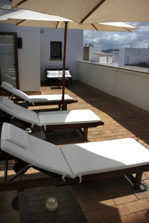 Hostal Extramuros Conil De La Frontera Eksteriør billede